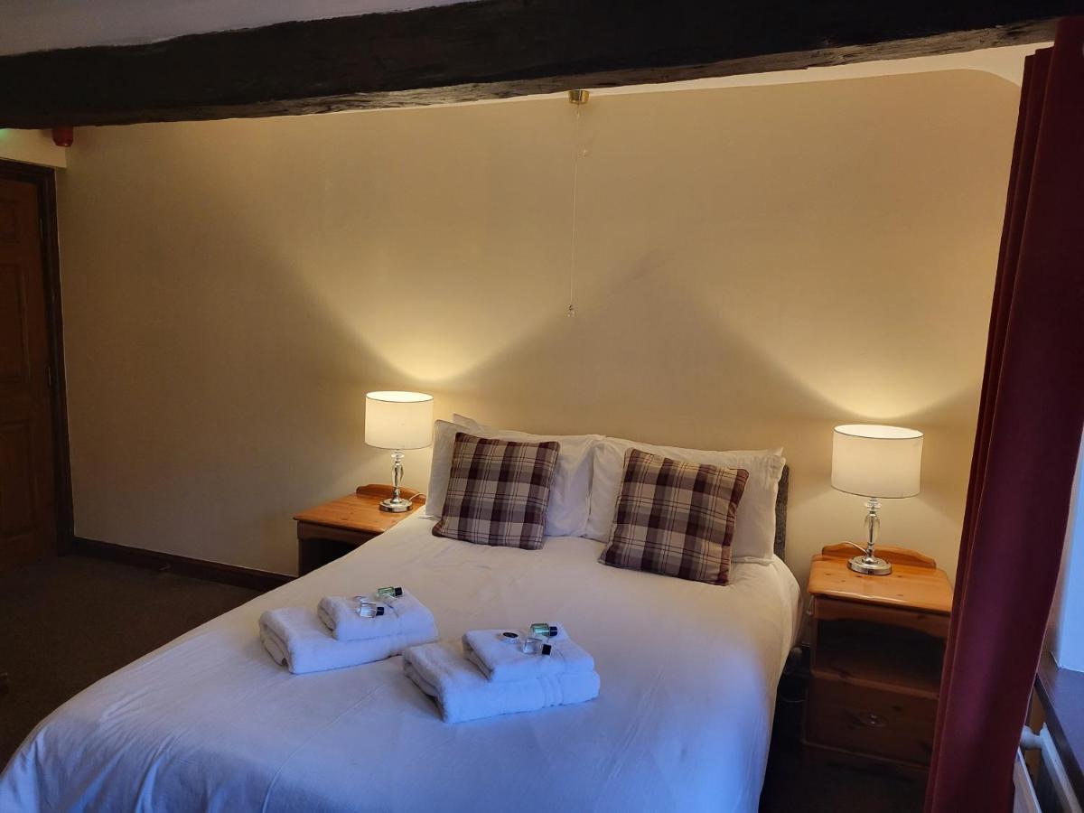 Ye Olde Mustard Pot Hotel Midhopestones Bagian luar foto