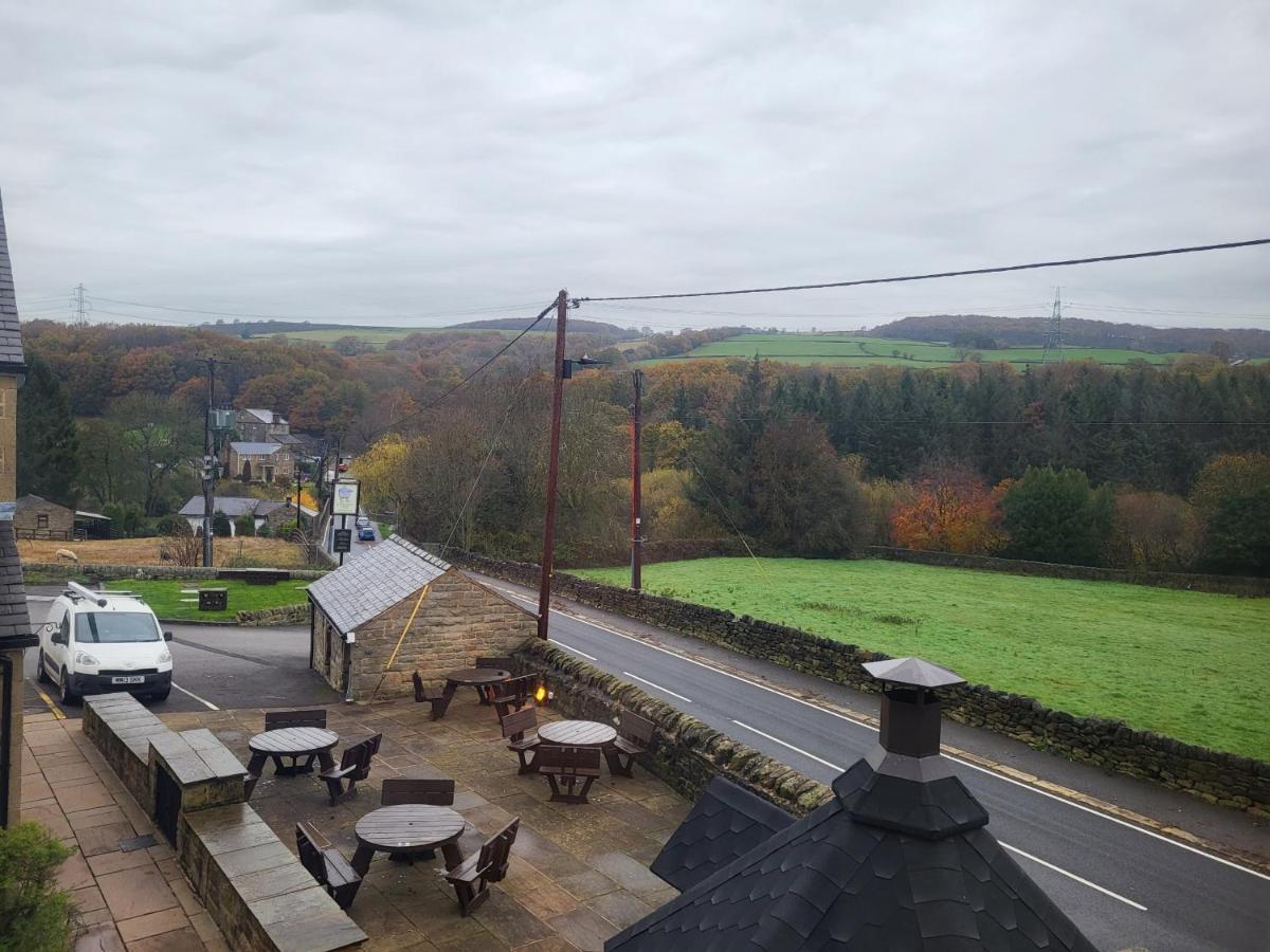 Ye Olde Mustard Pot Hotel Midhopestones Bagian luar foto